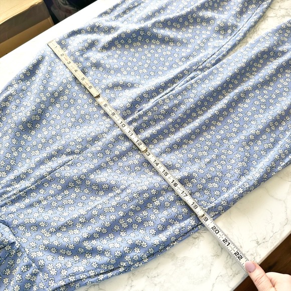 Abercrombie & Fitch Soulmate Strappy Blue Floral Tie-Front Jumpsuit Size Small - Picture 14 of 16